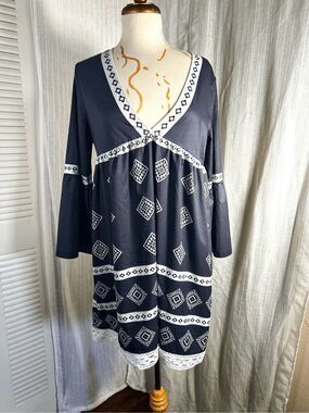 Boutique Cover-Up Size M Boho Chic Maximalist Y2k Abstract Tribal Retro
